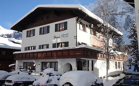Haus Iris